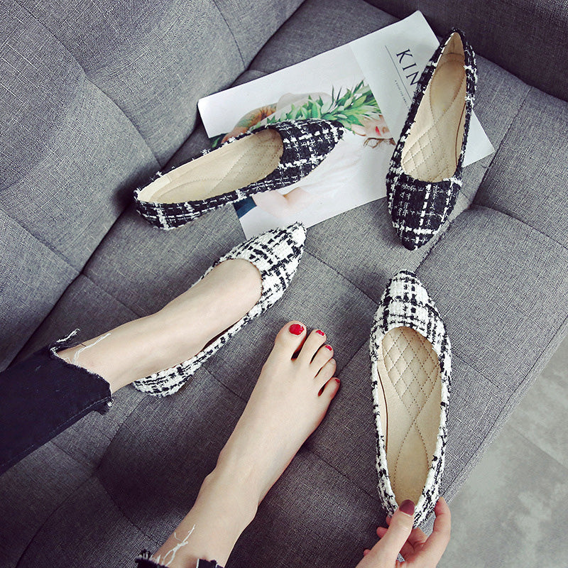 Women's soft flat casual shoes